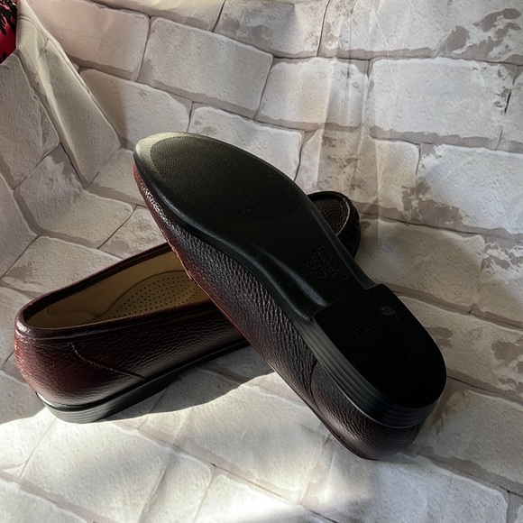 SAS size 101/2 N like new - Picture 4 of 7